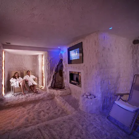 Paradise Wellness 4* Karlovy Vary